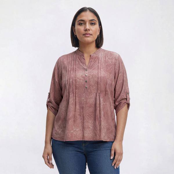 Plus Size Notations 3/4 Tab Sleeve Jacquard Pleat Henley Blouse